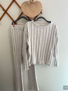 OAT Speckled Cream Ribbed Lounge Matching Set — super soft sweater style 🩷💜🤍🩵